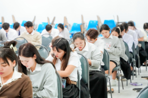 ศูนย์ภาษา จัดสอบวัดความรู้ภาษา TRU-EPT สำหรับนักศึกษาชั้นปีที่ 4