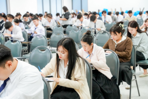 ศูนย์ภาษา จัดสอบวัดความรู้ภาษา TRU-EPT สำหรับนักศึกษาชั้นปีที่ 4