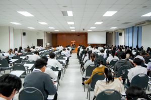 ศูนย์ภาษา จัดสอบวัดความรู้ภาษา TRU-EPT สำหรับนักศึกษาชั้นปีที่ 4