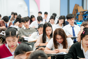 ศูนย์ภาษา จัดสอบวัดความรู้ภาษา TRU-EPT สำหรับนักศึกษาชั้นปีที่ 4