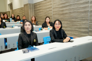 มรภ.เทพสตรี จัดโครงการพัฒนาจัดซื้อจัดจ้างและการบริหารพัสดุภาครัฐ พ.ศ. 2560 เพื่อสร้างความมั่นใจและความโปร่งใสในการปฏิบัติงานให้กับมหาวิทยาลัย