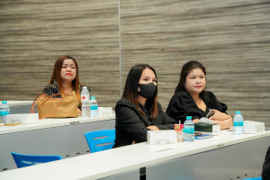 มรภ.เทพสตรี จัดโครงการพัฒนาจัดซื้อจัดจ้างและการบริหารพัสดุภาครัฐ พ.ศ. 2560 เพื่อสร้างความมั่นใจและความโปร่งใสในการปฏิบัติงานให้กับมหาวิทยาลัย