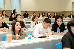 มรภ.เทพสตรี จัดโครงการพัฒนาจัดซื้อจัดจ้างและการบริหารพัสดุภาครัฐ พ.ศ. 2560 เพื่อสร้างความมั่นใจและความโปร่งใสในการปฏิบัติงานให้กับมหาวิทยาลัย