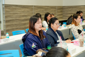 มรภ.เทพสตรี จัดโครงการพัฒนาจัดซื้อจัดจ้างและการบริหารพัสดุภาครัฐ พ.ศ. 2560 เพื่อสร้างความมั่นใจและความโปร่งใสในการปฏิบัติงานให้กับมหาวิทยาลัย