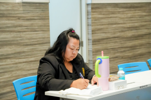 มรภ.เทพสตรี จัดโครงการพัฒนาจัดซื้อจัดจ้างและการบริหารพัสดุภาครัฐ พ.ศ. 2560 เพื่อสร้างความมั่นใจและความโปร่งใสในการปฏิบัติงานให้กับมหาวิทยาลัย