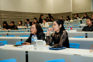 มรภ.เทพสตรี จัดโครงการพัฒนาจัดซื้อจัดจ้างและการบริหารพัสดุภาครัฐ พ.ศ. 2560 เพื่อสร้างความมั่นใจและความโปร่งใสในการปฏิบัติงานให้กับมหาวิทยาลัย