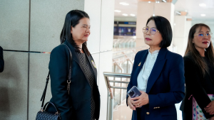 อธิการบดี มรภ.เทพสตรี พร้อมคณะ ร่วมงานฉลองครบรอบ 9 ปี ก้าวสู่ปีที่ 10 ของเพจ “อีจัน” ภายใต้แนวคิด WIN BIG TOGETHER