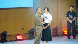 อธิการบดี มรภ.เทพสตรี พร้อมคณะ ร่วมงานฉลองครบรอบ 9 ปี ก้าวสู่ปีที่ 10 ของเพจ “อีจัน” ภายใต้แนวคิด WIN BIG TOGETHER