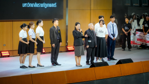 อธิการบดี มรภ.เทพสตรี พร้อมคณะ ร่วมงานฉลองครบรอบ 9 ปี ก้าวสู่ปีที่ 10 ของเพจ “อีจัน” ภายใต้แนวคิด WIN BIG TOGETHER