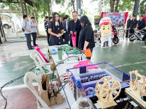 งานสื่อสารองค์กร มรภ.เทพสตรี เดินหน้ากิจกรรม “เคาะประตูโรงเรียน” ประชาสัมพันธ์งานมหาวิทยาลัยและการรับสมัครนักศึกษารอบปัจจุบัน ในเขตพื้นที่รับผิดชอบ