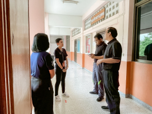 งานสื่อสารองค์กร มรภ.เทพสตรี เดินหน้ากิจกรรม “เคาะประตูโรงเรียน” ประชาสัมพันธ์งานมหาวิทยาลัยและการรับสมัครนักศึกษารอบปัจจุบัน ในเขตพื้นที่รับผิดชอบ