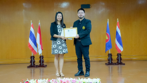มรภ.เทพสตรี โดยศูนย์ภาษา จัดกิจกรรมนำเสนอผลการฝึกประสบการณ์การสอนของนักศึกษาจาก UNS ประเทศอินโดนีเซีย