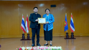 มรภ.เทพสตรี โดยศูนย์ภาษา จัดกิจกรรมนำเสนอผลการฝึกประสบการณ์การสอนของนักศึกษาจาก UNS ประเทศอินโดนีเซีย