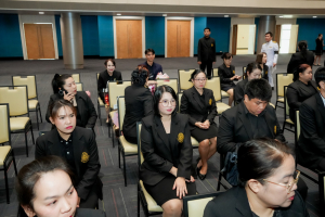 มรภ.เทพสตรี จัดพิธีรับพระราชทานเครื่องราชอิสริยาภรณ์ (ชั้นสายสะพาย) ประจำปี พ.ศ. 2567 เพื่อยกย่องบุคลากรผู้สร้างคุณประโยชน์แก่ราชการ