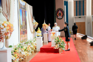มรภ.เทพสตรี จัดพิธีรับพระราชทานเครื่องราชอิสริยาภรณ์ (ชั้นสายสะพาย) ประจำปี พ.ศ. 2567 เพื่อยกย่องบุคลากรผู้สร้างคุณประโยชน์แก่ราชการ