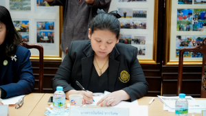 อธิการบดี มรภ.เทพสตรี และคณะ ร่วมการประชุมกองทุนการศึกษา เพื่อน้องสองราชภัฏ มรภ.เทพสตรี-มรภ.อุตรดิตถ์ 