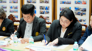 อธิการบดี มรภ.เทพสตรี และคณะ ร่วมการประชุมกองทุนการศึกษา เพื่อน้องสองราชภัฏ มรภ.เทพสตรี-มรภ.อุตรดิตถ์ 