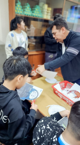 ศูนย์วิทยาศาสตร์ จัดกิจกรรมดาราศาสตร์ รร.บรรจงรัตน์ เพื่อให้นักเรียนได้สัมผัสและเรียนรู้เกี่ยวกับดาวเคราะห์ในระบบสุริยะด้วยประสบการณ์ตรง