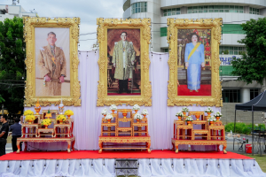 มรภ.เทพสตรี และ กระทรวง อว. จัดงานดนตรีในสวน : H.M. Song อว. บรรเลงเพลงของพ่อ เทิดพระเกียรติ รัชกาลที่ 9 เพื่อน้อมรำลึกถึงพระปรีชาสามารถด้านดนตรี และสืบสานบทเพลงพระราชนิพนธ์โดยคนรุ่นใหม่