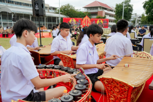 มรภ.เทพสตรี และ กระทรวง อว. จัดงานดนตรีในสวน : H.M. Song อว. บรรเลงเพลงของพ่อ เทิดพระเกียรติ รัชกาลที่ 9 เพื่อน้อมรำลึกถึงพระปรีชาสามารถด้านดนตรี และสืบสานบทเพลงพระราชนิพนธ์โดยคนรุ่นใหม่