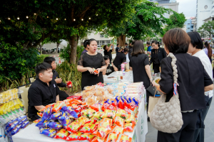 มรภ.เทพสตรี และ กระทรวง อว. จัดงานดนตรีในสวน : H.M. Song อว. บรรเลงเพลงของพ่อ เทิดพระเกียรติ รัชกาลที่ 9 เพื่อน้อมรำลึกถึงพระปรีชาสามารถด้านดนตรี และสืบสานบทเพลงพระราชนิพนธ์โดยคนรุ่นใหม่