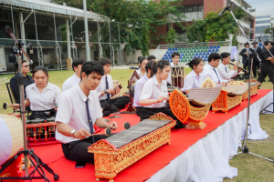มรภ.เทพสตรี และ กระทรวง อว. จัดงานดนตรีในสวน : H.M. Song อว. บรรเลงเพลงของพ่อ เทิดพระเกียรติ รัชกาลที่ 9 เพื่อน้อมรำลึกถึงพระปรีชาสามารถด้านดนตรี และสืบสานบทเพลงพระราชนิพนธ์โดยคนรุ่นใหม่