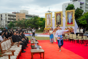 มรภ.เทพสตรี และ กระทรวง อว. จัดงานดนตรีในสวน : H.M. Song อว. บรรเลงเพลงของพ่อ เทิดพระเกียรติ รัชกาลที่ 9 เพื่อน้อมรำลึกถึงพระปรีชาสามารถด้านดนตรี และสืบสานบทเพลงพระราชนิพนธ์โดยคนรุ่นใหม่