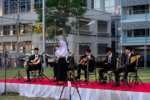 มรภ.เทพสตรี และ กระทรวง อว. จัดงานดนตรีในสวน : H.M. Song อว. บรรเลงเพลงของพ่อ เทิดพระเกียรติ รัชกาลที่ 9 เพื่อน้อมรำลึกถึงพระปรีชาสามารถด้านดนตรี และสืบสานบทเพลงพระราชนิพนธ์โดยคนรุ่นใหม่