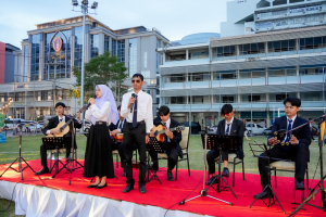 มรภ.เทพสตรี และ กระทรวง อว. จัดงานดนตรีในสวน : H.M. Song อว. บรรเลงเพลงของพ่อ เทิดพระเกียรติ รัชกาลที่ 9 เพื่อน้อมรำลึกถึงพระปรีชาสามารถด้านดนตรี และสืบสานบทเพลงพระราชนิพนธ์โดยคนรุ่นใหม่