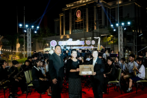 มรภ.เทพสตรี และ กระทรวง อว. จัดงานดนตรีในสวน : H.M. Song อว. บรรเลงเพลงของพ่อ เทิดพระเกียรติ รัชกาลที่ 9 เพื่อน้อมรำลึกถึงพระปรีชาสามารถด้านดนตรี และสืบสานบทเพลงพระราชนิพนธ์โดยคนรุ่นใหม่