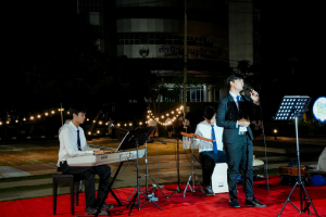 มรภ.เทพสตรี และ กระทรวง อว. จัดงานดนตรีในสวน : H.M. Song อว. บรรเลงเพลงของพ่อ เทิดพระเกียรติ รัชกาลที่ 9 เพื่อน้อมรำลึกถึงพระปรีชาสามารถด้านดนตรี และสืบสานบทเพลงพระราชนิพนธ์โดยคนรุ่นใหม่