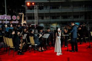 มรภ.เทพสตรี และ กระทรวง อว. จัดงานดนตรีในสวน : H.M. Song อว. บรรเลงเพลงของพ่อ เทิดพระเกียรติ รัชกาลที่ 9 เพื่อน้อมรำลึกถึงพระปรีชาสามารถด้านดนตรี และสืบสานบทเพลงพระราชนิพนธ์โดยคนรุ่นใหม่