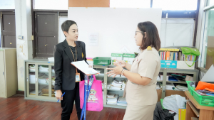 งานสื่อสารองค์กร มรภ.เทพสตรี เดินหน้ากิจกรรม “เคาะประตูโรงเรียน” ประชาสัมพันธ์งานมหาวิทยาลัยและการรับสมัครนักศึกษารอบปัจจุบัน ในเขตพื้นที่รับผิดชอบ