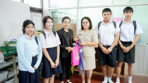 งานสื่อสารองค์กร มรภ.เทพสตรี เดินหน้ากิจกรรม “เคาะประตูโรงเรียน” ประชาสัมพันธ์งานมหาวิทยาลัยและการรับสมัครนักศึกษารอบปัจจุบัน ในเขตพื้นที่รับผิดชอบ