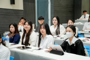 สำนักงานเลขาธิการสภาผู้แทนราษฎร ร่วมกับ มรภ.เทพสตรี จัดโครงการเสริมสร้างความเป็นพลเมืองในระบบประชาธิปไตยตามวิถีรัฐธรรมนูญ ประจำปี 2569