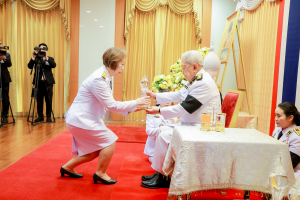 มรภ.เทพสตรี ร่วมพิธีมอบถ้วยรางวัลพระราชทาน การแข่งขันการเข้ารับพระราชทานปริญญาบัตร มหาวิทยาลัยราชภัฏทั่วประเทศ และมหาวิทยาลัยสวนดุสิต