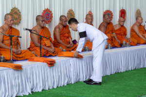 มรภ.เทพสตรี ร่วมพิธีบำเพ็ญกุศลอุทิศถวายพระราชกุศลแด่ สมเด็จพระพันปีหลวง ครบปัญญาสมวาร (50 วัน) ณ โรงเรียนวินิตศึกษาในพระราชูปถัมภ์ฯ