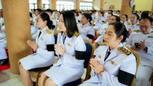 มรภ.เทพสตรี ร่วมพิธีบำเพ็ญกุศลอุทิศถวายพระราชกุศลแด่ สมเด็จพระพันปีหลวง ครบปัญญาสมวาร (50 วัน) ณ วัดสิริจันทรนิมิตรวรวิหาร