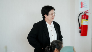 มรภ.เทพสตรี ร่วมกับ จังหวัดลพบุรี และสำนักงานทรัพยากรธรรมชาติและสิ่งแวดล้อมจังหวัดลพบุรี พัฒนาอาสาสมัครเฝ้าระวังและป้องกันปัญหาลิงในชุมชน เสริมองค์ความรู้เพื่อการบริหารจัดการอย่างเป็นระบบและยั่งยืน