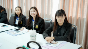 คณะครุศาสตร์ จัดอบรมเพื่อพัฒนาศักยภาพผู้บริหารและครูให้เป็นนวัตกรทางการศึกษาเพื่อพัฒนาสมรรถนะของผู้เรียน ตามรูปแบบ PTRU Model รุ่นที่ 2