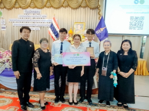 นศ. มรภ.เทพสตรี คว้ารางวัลชนะเลิศ ระดับอุดมศึกษา การประชันกลอนสด ระดับชาติ ชิงโล่พระราชทาน สมเด็จพระกนิษฐาธิราชเจ้า กรมสมเด็พระเทพรัตนราชสุดาฯ สยามบรมราชกุมารี