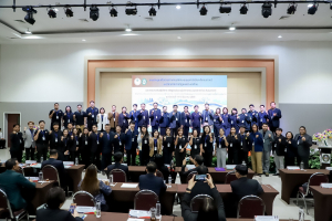 คณะมนุษยศาสตร์ฯ 3 มหาวิทยาลัยราชภัฏ ผนึกกำลังจัดการประชุมเครือข่ายสภาคณบดี คณะมนุษยศาสตร์ฯ มรภ.แห่งประเทศไทย และการอบรมการพัฒนาผู้บริหารและบุคลากรทางการศึกษาคณะมนุษยศาสตร์ฯ