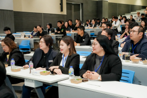 คณะมนุษยศาสตร์ฯ 3 มหาวิทยาลัยราชภัฏ ผนึกกำลังจัดการประชุมเครือข่ายสภาคณบดี คณะมนุษยศาสตร์ฯ มรภ.แห่งประเทศไทย และการอบรมการพัฒนาผู้บริหารและบุคลากรทางการศึกษาคณะมนุษยศาสตร์ฯ