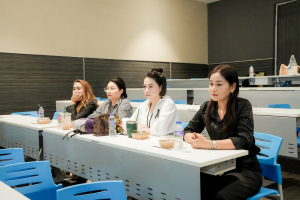 คณะมนุษยศาสตร์ฯ 3 มหาวิทยาลัยราชภัฏ ผนึกกำลังจัดการประชุมเครือข่ายสภาคณบดี คณะมนุษยศาสตร์ฯ มรภ.แห่งประเทศไทย และการอบรมการพัฒนาผู้บริหารและบุคลากรทางการศึกษาคณะมนุษยศาสตร์ฯ