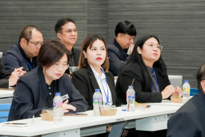 คณะมนุษยศาสตร์ฯ 3 มหาวิทยาลัยราชภัฏ ผนึกกำลังจัดการประชุมเครือข่ายสภาคณบดี คณะมนุษยศาสตร์ฯ มรภ.แห่งประเทศไทย และการอบรมการพัฒนาผู้บริหารและบุคลากรทางการศึกษาคณะมนุษยศาสตร์ฯ