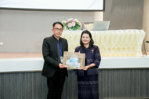 คณะมนุษยศาสตร์ฯ 3 มหาวิทยาลัยราชภัฏ ผนึกกำลังจัดการประชุมเครือข่ายสภาคณบดี คณะมนุษยศาสตร์ฯ มรภ.แห่งประเทศไทย และการอบรมการพัฒนาผู้บริหารและบุคลากรทางการศึกษาคณะมนุษยศาสตร์ฯ