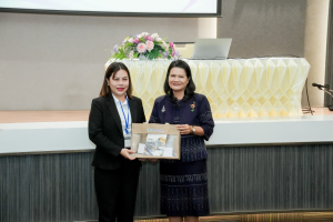 คณะมนุษยศาสตร์ฯ 3 มหาวิทยาลัยราชภัฏ ผนึกกำลังจัดการประชุมเครือข่ายสภาคณบดี คณะมนุษยศาสตร์ฯ มรภ.แห่งประเทศไทย และการอบรมการพัฒนาผู้บริหารและบุคลากรทางการศึกษาคณะมนุษยศาสตร์ฯ