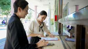 งานสื่อสารองค์กร มรภ.เทพสตรี เดินหน้ากิจกรรม “เคาะประตูโรงเรียน” ประชาสัมพันธ์งานมหาวิทยาลัยและการรับสมัครนักศึกษารอบปัจจุบัน ในเขตพื้นที่รับผิดชอบ