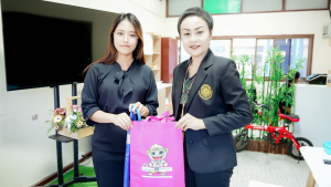 งานสื่อสารองค์กร มรภ.เทพสตรี เดินหน้ากิจกรรม “เคาะประตูโรงเรียน” ประชาสัมพันธ์งานมหาวิทยาลัยและการรับสมัครนักศึกษารอบปัจจุบัน ในเขตพื้นที่รับผิดชอบ