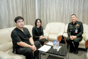 รพ.อานันทมหิดล จัดกิจกรรมประชาสัมพันธ์สิทธิประกันสังคมให้กับผู้ประกันตนของ มรภ.เทพสตรี ในการตัดสินใจเลือกสถานพยาบาลหลัก ประจำปี พ.ศ. 2569